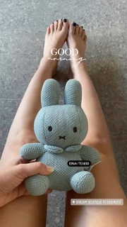 Nikoletta Ralli feet photo thumbnail