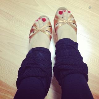 Nikoletta Ralli feet photo thumbnail