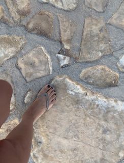 Nikoletta Ralli feet photo 4