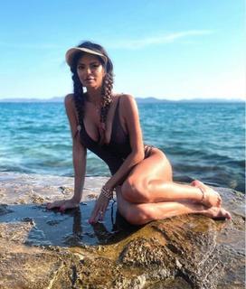 Nikolina Pišek feet photo 19