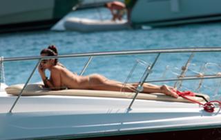 Nikolina Pišek feet photo 12
