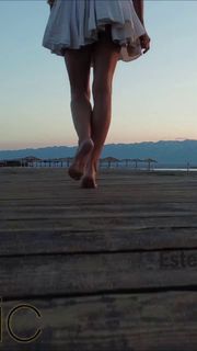 Nikolina Pišek feet photo 13