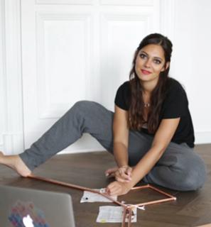 Nilam Farooq feet photo 8