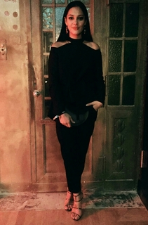 Nilam Farooq feet photo 3