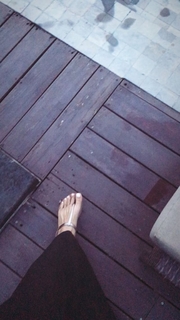 Nilam Farooq feet photo 8