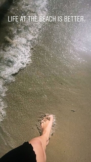 Nilam Farooq feet photo 19