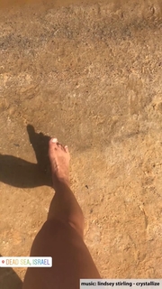 Nilam Farooq feet photo 16