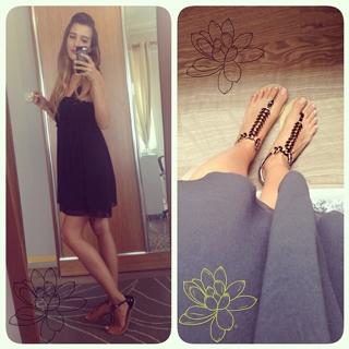 Nilay Cafer feet photo thumbnail