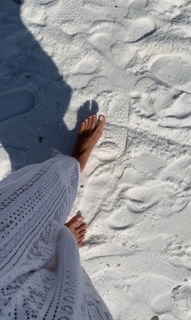 Nilay Cafer feet photo thumbnail