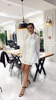 Nilay Cafer feet photo thumbnail