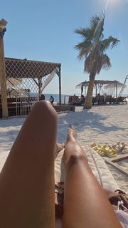 Nilay Cafer feet photo thumbnail