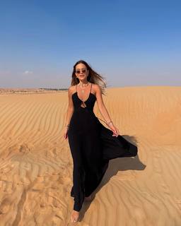 Nilay Cafer feet photo thumbnail