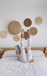 Nilay Cafer feet photo thumbnail