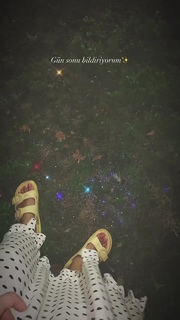 Nilay Cafer feet photo thumbnail