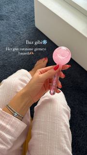 Nilay Cafer feet photo thumbnail