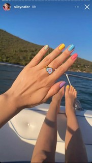 Nilay Cafer feet photo thumbnail