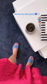 Nilay Cafer feet photo thumbnail