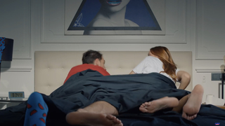 Nilperi Sahinkaya feet photo thumbnail