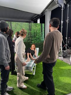 Nilperi Sahinkaya feet photo thumbnail