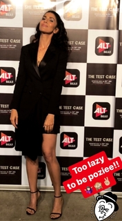 Nimrat Kaur feet photo thumbnail