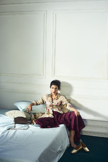 Nimrat Kaur feet photo thumbnail