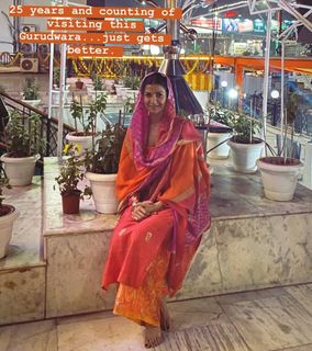 Nimrat Kaur feet photo thumbnail