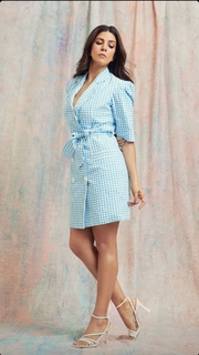 Nimrat Kaur feet photo thumbnail