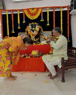 Nimrat Kaur feet photo thumbnail