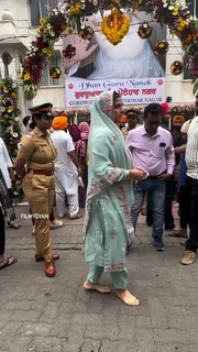 Nimrat Kaur feet photo thumbnail