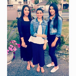 Nimrat Khaira feet photo thumbnail