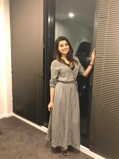 Nimrat Khaira feet photo thumbnail