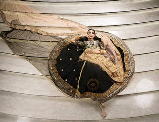 Nimrat Khaira feet photo thumbnail