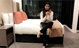 Nimrat Khaira feet photo thumbnail