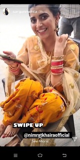 Nimrat Khaira feet photo thumbnail