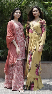 Nimrat Khaira feet photo thumbnail