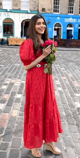 Nimrat Khaira feet photo thumbnail