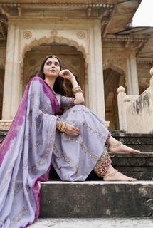 Nimrat Khaira feet photo thumbnail