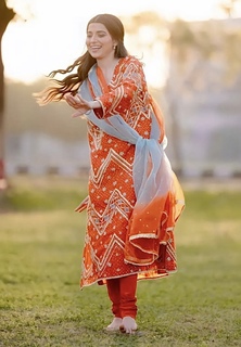 Nimrat Khaira feet photo thumbnail