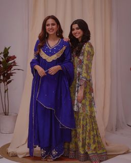 Nimrat Khaira feet photo thumbnail