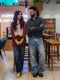 Nimrat Khaira feet photo 6