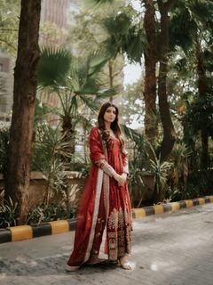 Nimrat Khaira feet photo 4