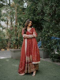 Nimrat Khaira feet photo 3