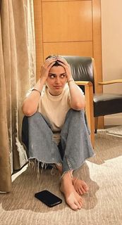 Nimrat Khaira feet photo 3