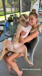 Nina Agdal feet photo thumbnail