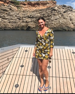 Nina Badrić feet photo 2
