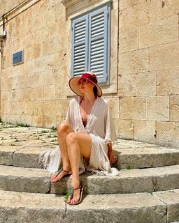 Nina Badrić feet photo 16