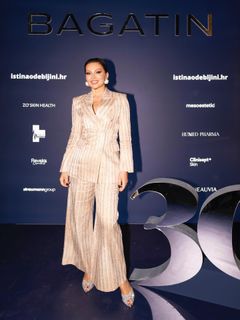 Nina Badrić feet photo 5