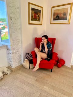 Nina Badrić feet photo 9