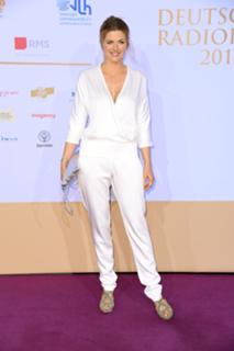 Nina Bott feet photo thumbnail