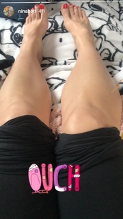 Nina Bott feet photo thumbnail